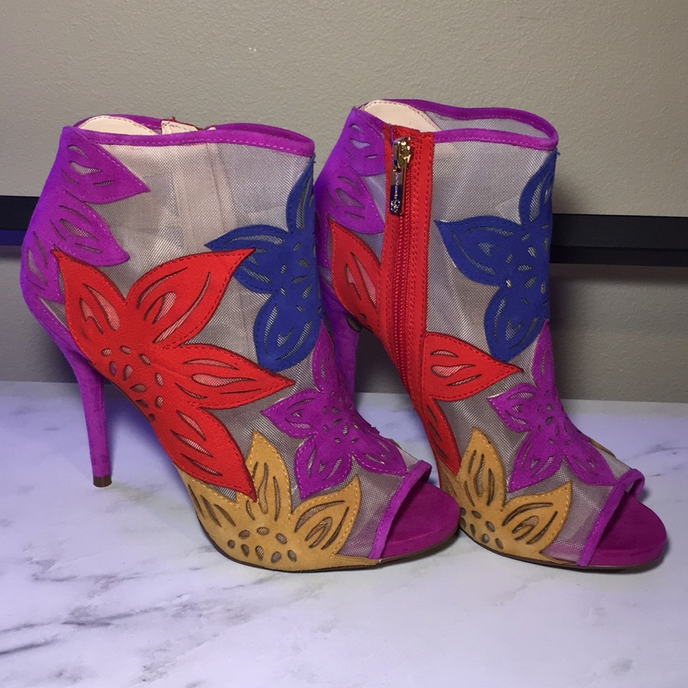 jessica simpson lots of color heels with flowers